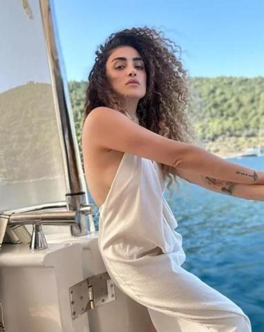 İbrahim Tatlısesin kızı Dilanın havalimanındaki tartışması karakolda bitti
