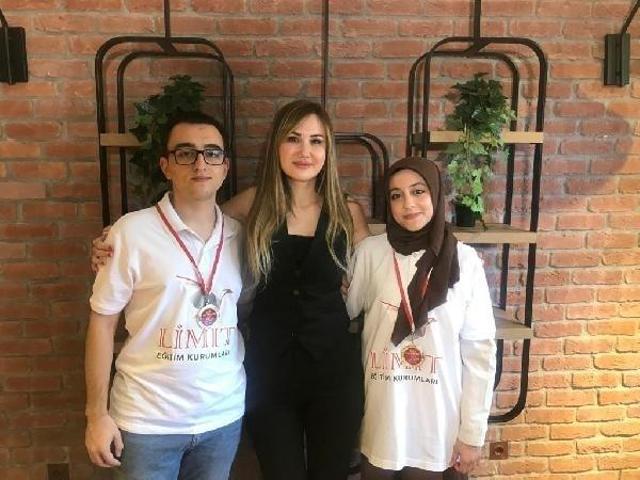 Depremzede Zeynep ve Bora, YKSde derece yaptı