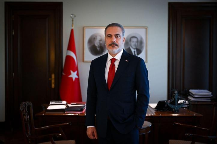 Ring kenarının uzmanı Hakan Fidanın sırrı ve milli dış politika