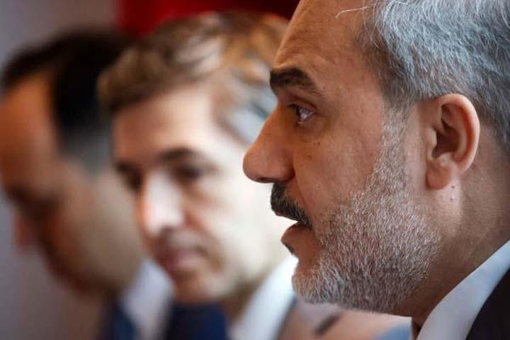 Ring kenarının uzmanı Hakan Fidanın sırrı ve milli dış politika