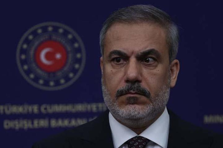 Ring kenarının uzmanı Hakan Fidanın sırrı ve milli dış politika