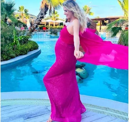 Wilma Elles bebeğinin cinsiyetini açıkladı