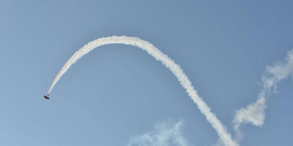 Türkiye’nin ilk kadın akrobasi pilotu ve Hürkuş gösterileriyle büyüledi