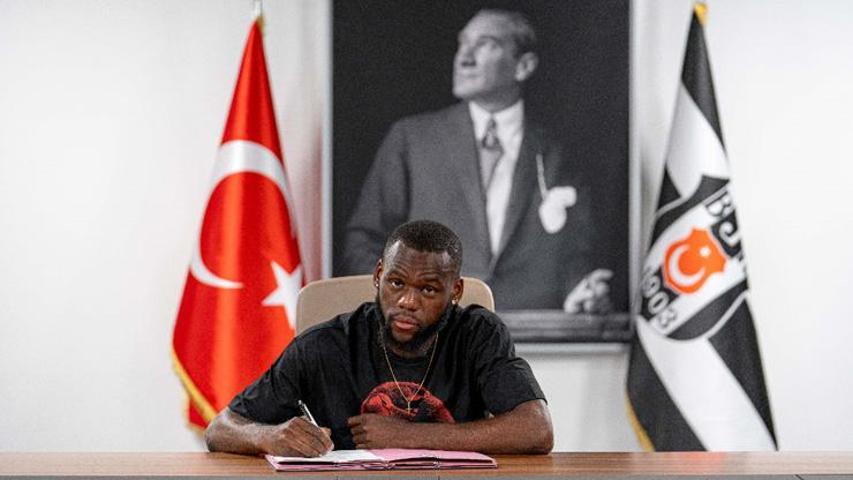 Beşiktaşta yeni transferle yollar ayrılıyor