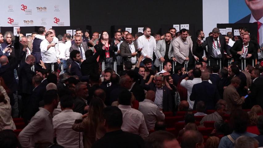 CHPnin İstanbul İl Başkanı Özgür Çelik oldu