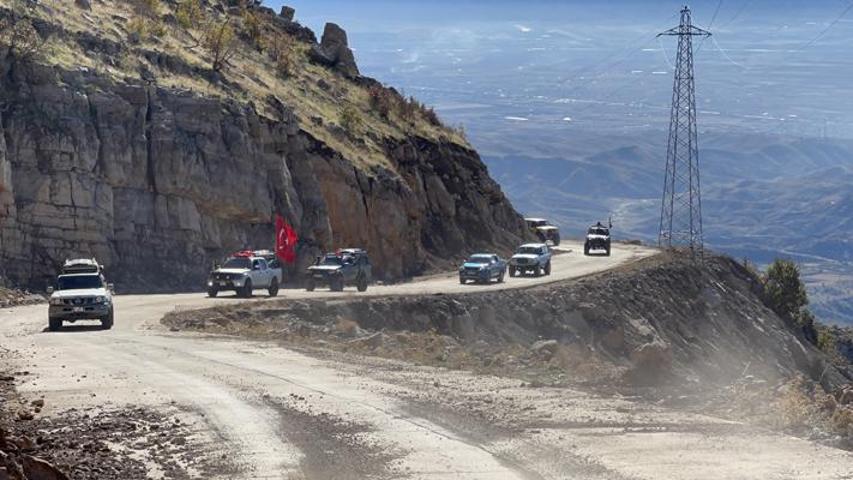 Cudide Off-Road araçlarıyla ay yıldız gösterisi