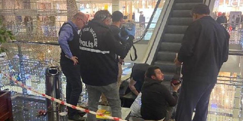 Korkunç kaza 1.5 yaşındaki Mert Ali yürüyen merdivenden düştü, parmakları koptu