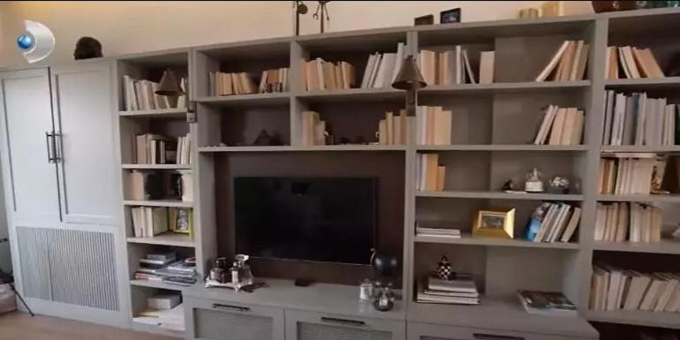 Ayşe Tolga evini Evrim Akın ile Ev Gezmesine açtı