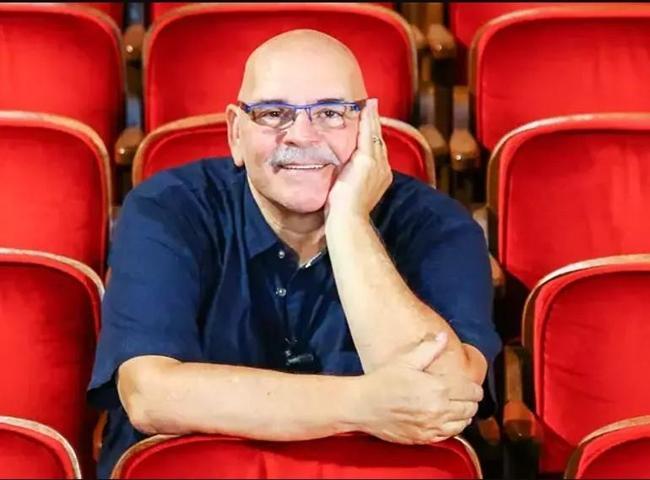 Rasim Öztekin ölümünün üçüncü yıl dönümünde anıldı Kızı Pelin Öztekin törene katılmadı