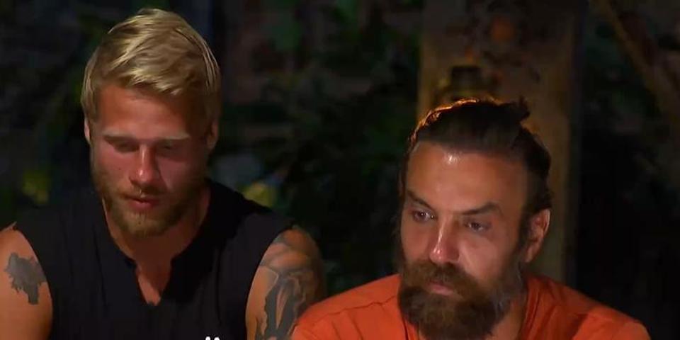 Survivorda gözyaşları sel oldu Eşinden kötü haberi aldı Yunus Emre’nin babalık sevinci yarım kaldı