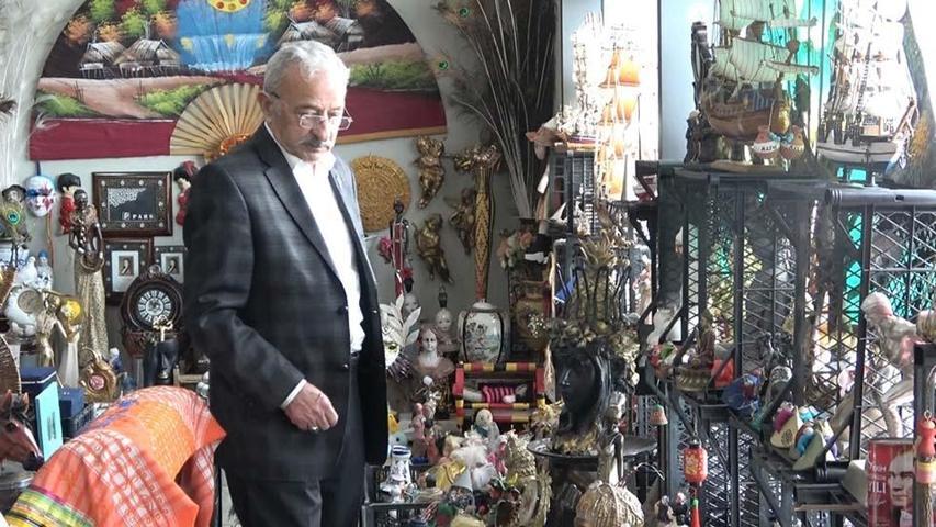 Tırnaktan bile küçük Görenleri hayrete düşürüyor...