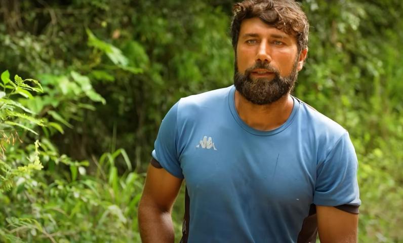 Survivor’da ortalık karıştı Yasin konseyde adı çıkınca çıldırdı, demediğini bırakmadı: ‘Yılanlar tarafından sokuldum’