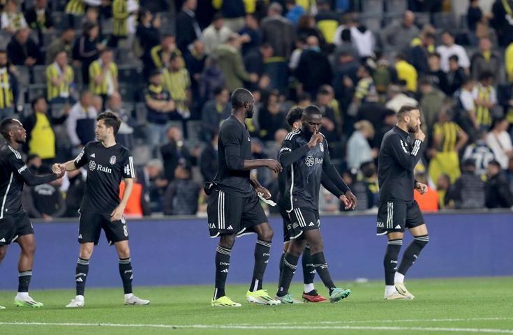 Güntekin Onay, Fenerbahçe - Beşiktaş derbisindeki o detaya dikkat çekti