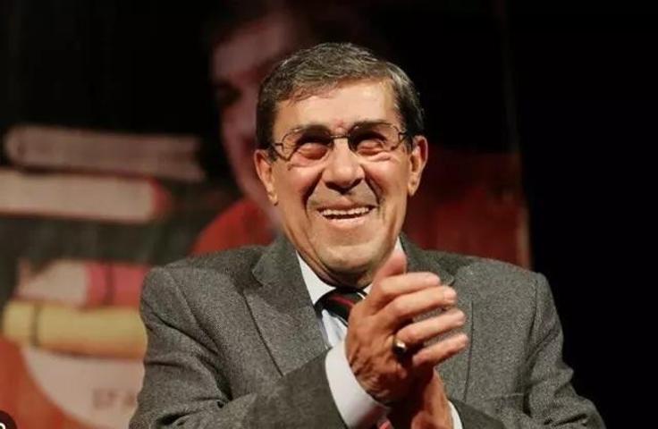 Komedyenlerin kavgası sona erdi Hasan Can Kayadan Cem Yılmaza zeytin dalı Şakalaştık bitti