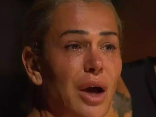 Survivorda 2. eleme adayı belli oldu  İşte Merve Aydın ile potayı paylaşan isim...