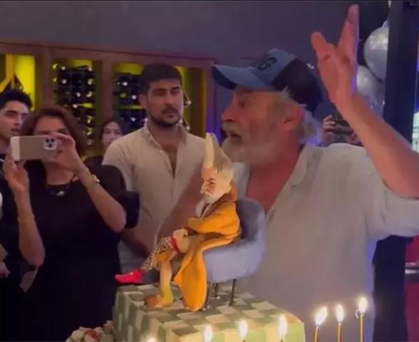 Haluk Bilginere sürpriz kutlama