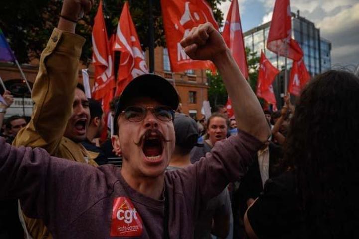 Avrupa için tehlike çanları: Aşırı sağın yükselişi ne getirecek