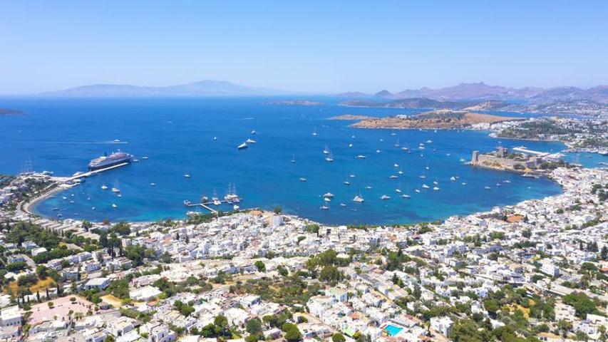 Akılalmaz rakamları gören hesap fişleri Her sezon ortaya atılan uçuk lahmacun fiyatı Bodrum; pahalı mı, ucuz mu