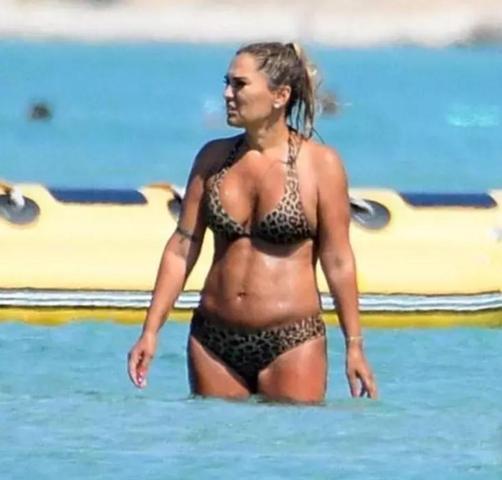 11 kilo verip fit haline kavuştu BAVULLARDA BİLE YAĞSIZ PİLAV TAŞIYORUZ