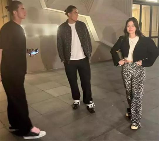 Danla Bilic ve Doğan Alemdar baş başa görüntülendi