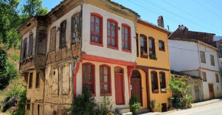 Tatilcilerin yeni gözdesi İstanbul ve Bursaya çok yakın Tarihi dokusuyla Yunan adalarını cebinden çıkarır