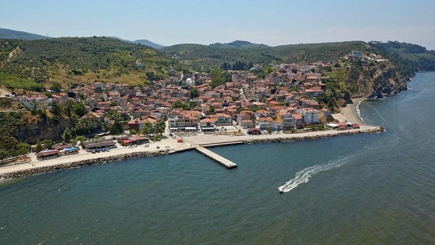 Tatilcilerin yeni gözdesi İstanbul ve Bursaya çok yakın Tarihi dokusuyla Yunan adalarını cebinden çıkarır