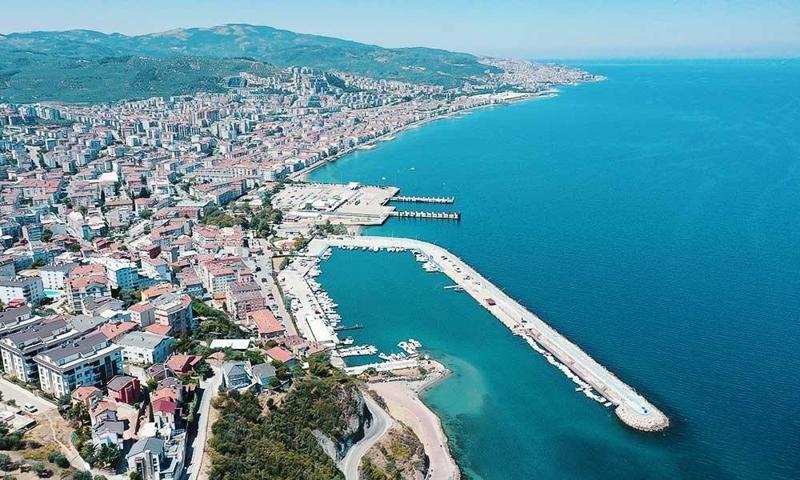 Tatilcilerin yeni gözdesi İstanbul ve Bursaya çok yakın Tarihi dokusuyla Yunan adalarını cebinden çıkarır
