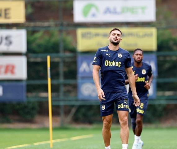 Fenerbahçenin istikrar abidesi Dusan Tadic, İsmail Kartal ve Jose Mourinhonun vazgeçilmez yıldızı oldu