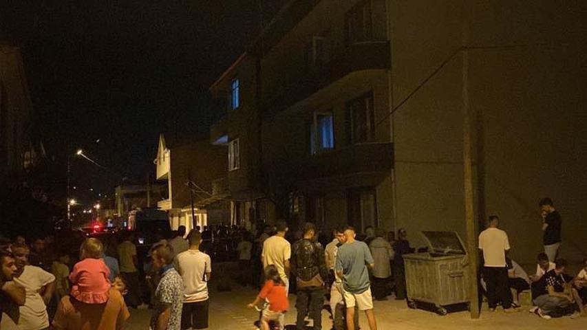 Baba kızını boğdu, cansız bedeni anne kanepenin içinde buldu