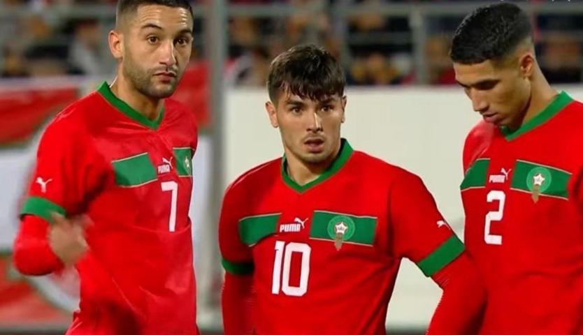 Son Dakika Haberi | Galatasarayda gözler Hakim Ziyechte Gidiyor mu kalıyor mu