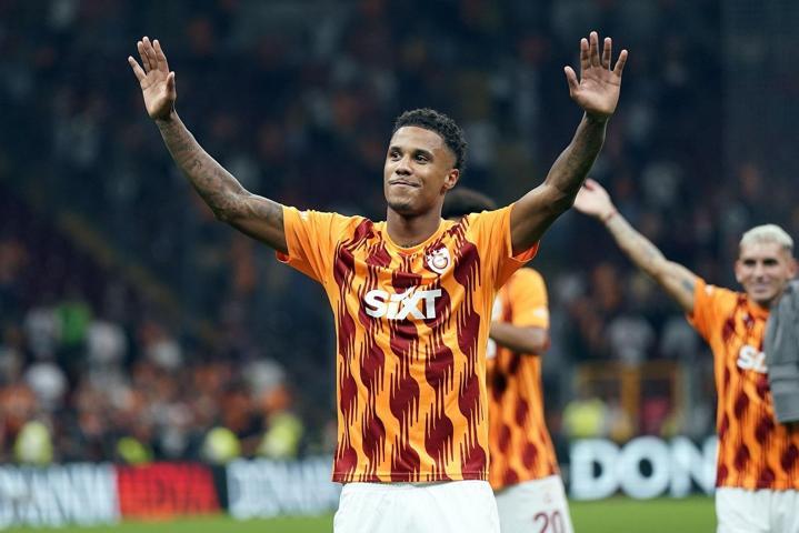 Galatasarayın sakat raporu gönderdiği Ismail Jakobs için Senegalden açıklama Milli takıma alındı...