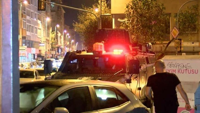 İstanbulda internet kafeye patlayıcı madde