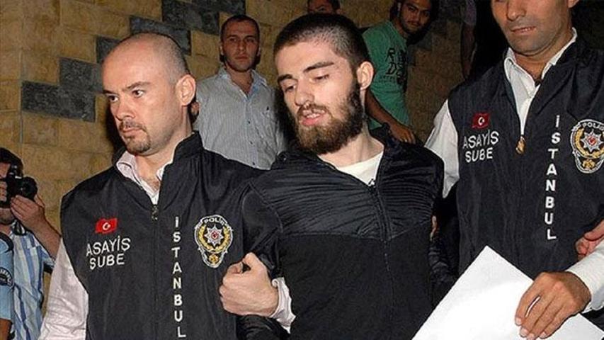 SON DAKİKA || 10 yıllık sır perdesi aralanıyor: Cem Garipoğlunun mezarı açıldı Dikkat çeken kefen detayı