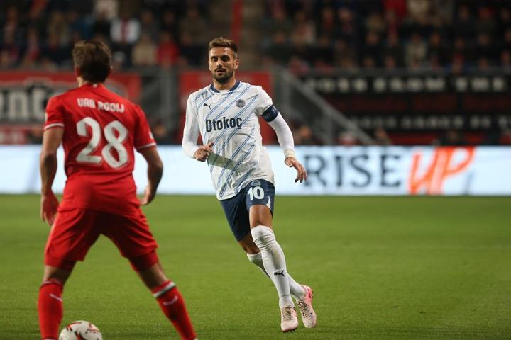 Fenerbahçenin istikrar abidesi Dusan Tadic, İsmail Kartal ve Jose Mourinhonun vazgeçilmez yıldızı oldu