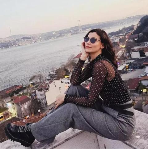 Müjde Uzman estetik yorumları sonrası adeta çıldırdı Olmayan şeylerle itham ediliyorum