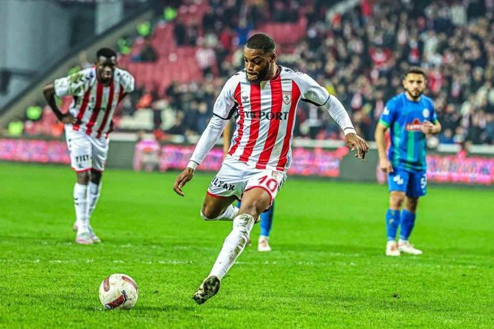 Samsunspor tarihinin en iyi başlangıcı