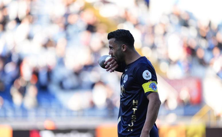Samsunspor, İstanbul’da 3 puanı 4 golle aldı