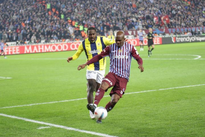 Trabzonsporda Şenol Güneş, Fenerbahçe maçına kadar rotayı belirledi