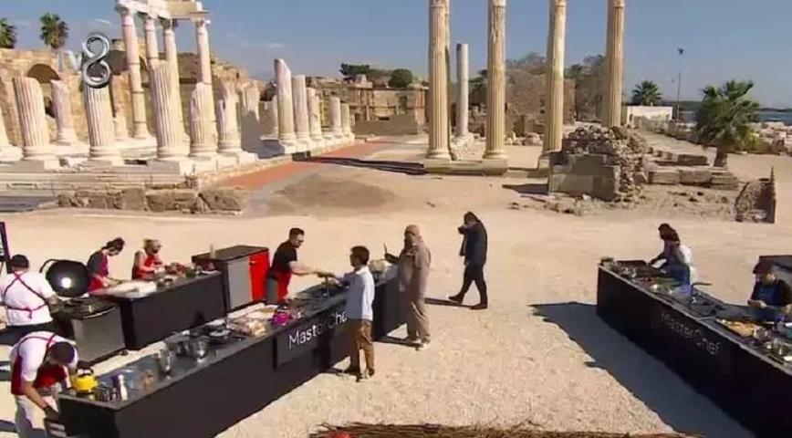 MasterChefte 100 bin TLlik ödül bakın kimin oldu Şoke eden olay DANİLO ŞEFİN DİŞİ KIRILDI