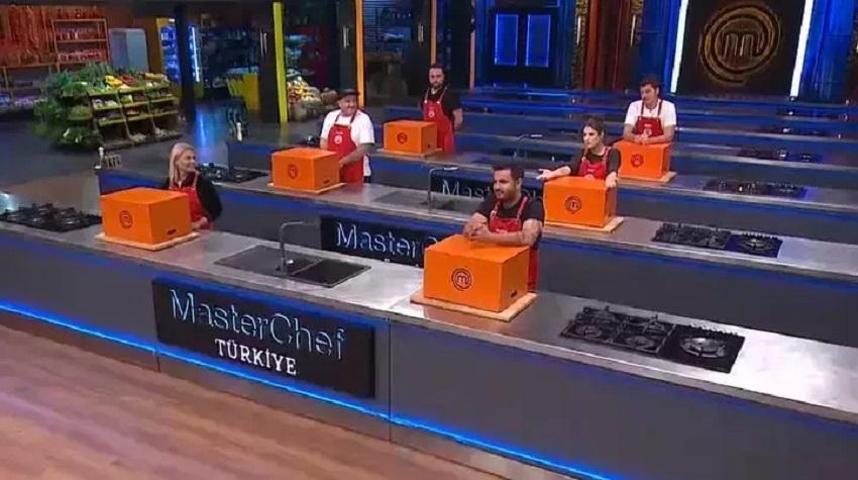 MasterChefte 100 bin TLlik ödül bakın kimin oldu Şoke eden olay DANİLO ŞEFİN DİŞİ KIRILDI