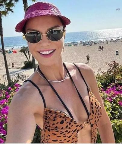 Uğur Akkuş’tan boşanacak olan Ebru Şallı’dan yeni açıklama HAYATIMDA YENİ BİR DÖNEM BAŞLIYOR