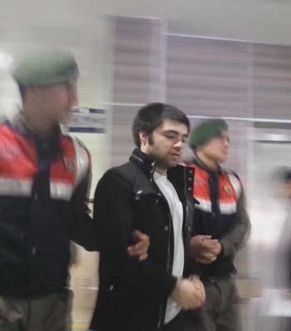 Son Dakika: Feth-i Kabir yapılmış, mezarı açılmıştı... Cem Garipoğlunun mezarından çıkan poşetteki kanın sırrı çözüldü