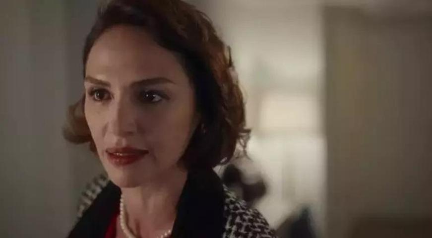 Annem Ankarada Zuhalin eski eşi, en yakın arkadaşı ile evleniyor: NAZAN VE HASAN...