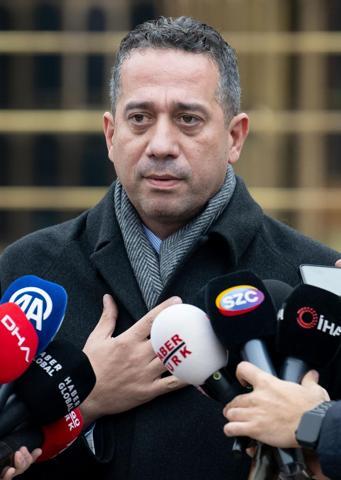 CHP, Beşiktaş maçında asker selamı veren İsrailli oyuncuyu UEFAya şikayet etti
