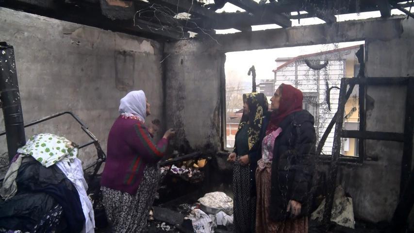 Evi Küle Döndü, Gözyaşlarına Boğuldu
