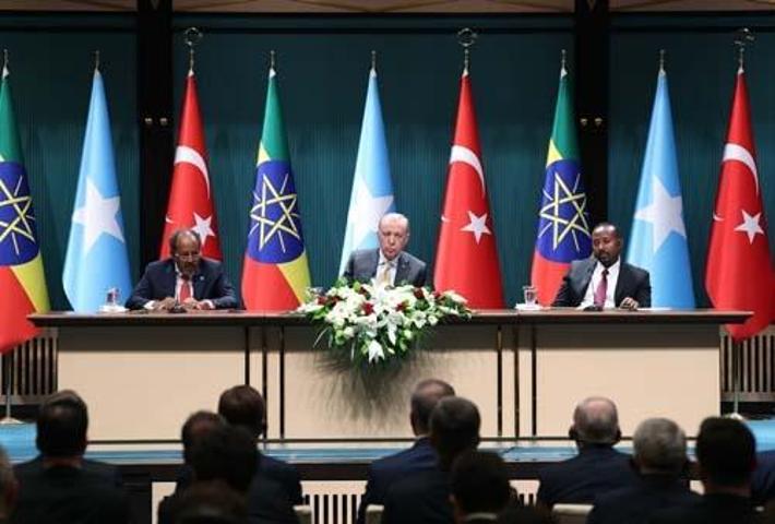 Barış masası Ankarada kuruldu Düğümü Türkiye çözdü