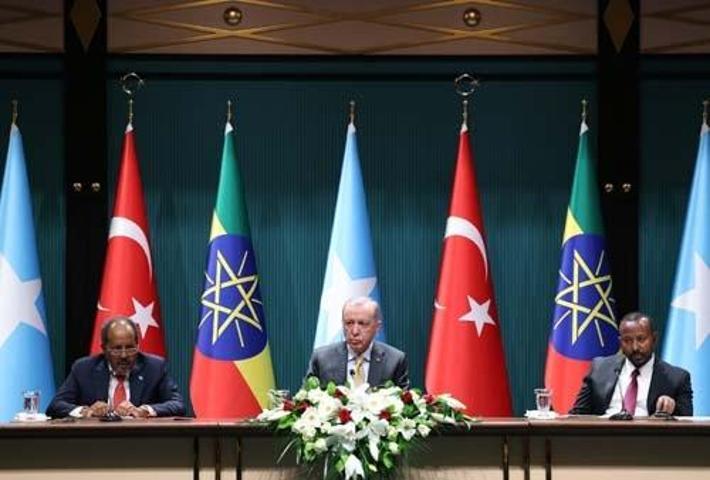 Barış masası Ankarada kuruldu Düğümü Türkiye çözdü