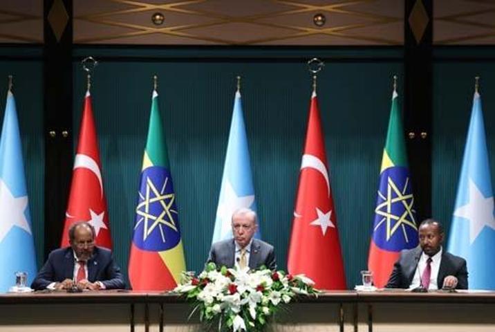 Barış masası Ankarada kuruldu Düğümü Türkiye çözdü