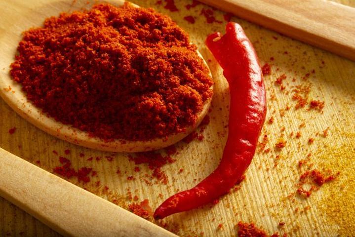 Karnı Dümdüz Yapan 5 Doğal Besin Zayıflamaya Yardımcı Oluyor: Kateşinler, Antioksidanlar, Oleik Asit Yüksek Lifler, Kapsaisin…