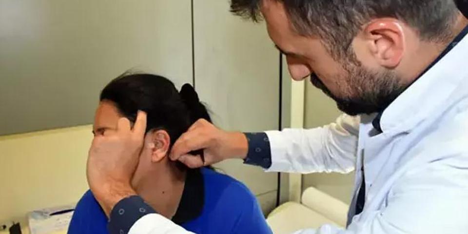 Binlerce Yıllık İğnelerin Şifa Geleneği: Asırlar Önce Bulundu, Hâlâ Kullanılıyor İbn-i Sinanın İzlerini Taşıyor…